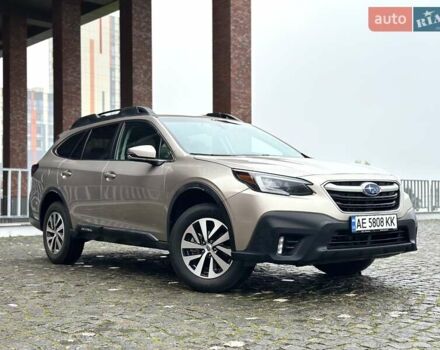 Серый Субару Аутбек, объемом двигателя 2.5 л и пробегом 180 тыс. км за 17900 $, фото 3 на Automoto.ua