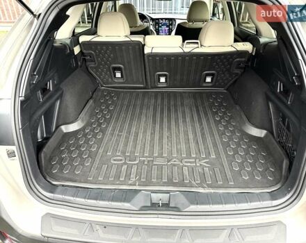 Серый Субару Аутбек, объемом двигателя 2.5 л и пробегом 180 тыс. км за 17900 $, фото 27 на Automoto.ua