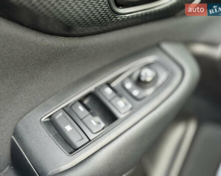 Серый Субару Аутбек, объемом двигателя 2.5 л и пробегом 31 тыс. км за 19900 $, фото 8 на Automoto.ua