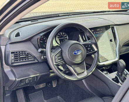 Серый Субару Аутбек, объемом двигателя 2.5 л и пробегом 31 тыс. км за 19900 $, фото 5 на Automoto.ua