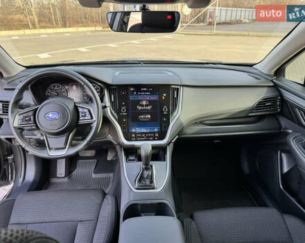 Серый Субару Аутбек, объемом двигателя 2.5 л и пробегом 31 тыс. км за 19900 $, фото 7 на Automoto.ua