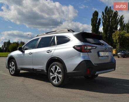 Сірий Субару Аутбек, об'ємом двигуна 2.5 л та пробігом 64 тис. км за 27900 $, фото 3 на Automoto.ua