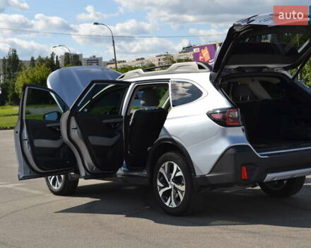 Сірий Субару Аутбек, об'ємом двигуна 2.5 л та пробігом 64 тис. км за 27900 $, фото 43 на Automoto.ua