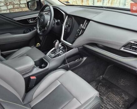 Сірий Субару Аутбек, об'ємом двигуна 2.39 л та пробігом 47 тис. км за 25700 $, фото 6 на Automoto.ua