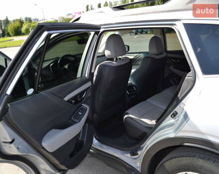 Сірий Субару Аутбек, об'ємом двигуна 2.5 л та пробігом 64 тис. км за 27900 $, фото 14 на Automoto.ua