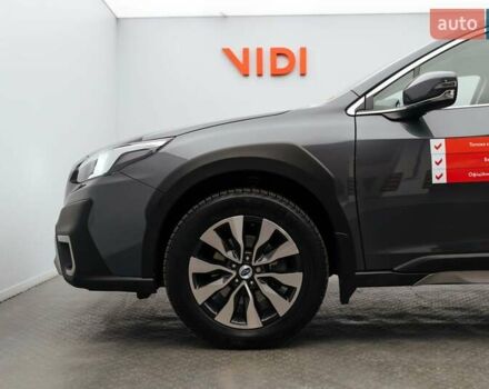 Сірий Субару Аутбек, об'ємом двигуна 2.39 л та пробігом 51 тис. км за 46742 $, фото 6 на Automoto.ua