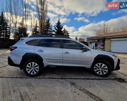 Серый Субару Аутбек, объемом двигателя 2.5 л и пробегом 68 тыс. км за 22900 $, фото 2 на Automoto.ua