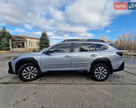 Серый Субару Аутбек, объемом двигателя 2.5 л и пробегом 68 тыс. км за 22900 $, фото 6 на Automoto.ua