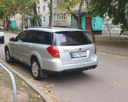 Сірий Субару Аутбек, об'ємом двигуна 2.5 л та пробігом 350 тис. км за 5500 $, фото 1 на Automoto.ua