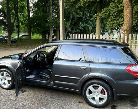 Серый Субару Аутбек, объемом двигателя 3 л и пробегом 265 тыс. км за 6500 $, фото 2 на Automoto.ua