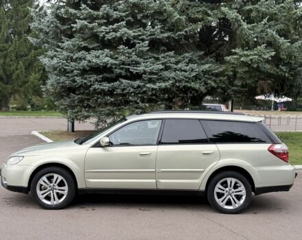 Серый Субару Аутбек, объемом двигателя 2.5 л и пробегом 300 тыс. км за 4700 $, фото 6 на Automoto.ua