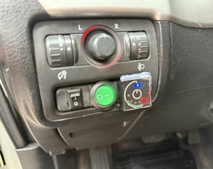 Серый Субару Аутбек, объемом двигателя 2.5 л и пробегом 300 тыс. км за 4700 $, фото 13 на Automoto.ua