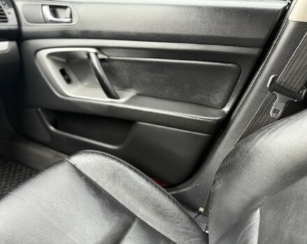 Серый Субару Аутбек, объемом двигателя 2.5 л и пробегом 300 тыс. км за 4700 $, фото 18 на Automoto.ua