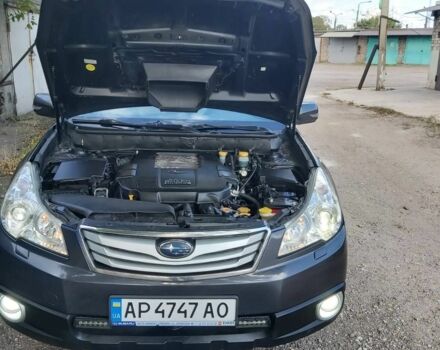Сірий Субару Аутбек, об'ємом двигуна 2 л та пробігом 256 тис. км за 9500 $, фото 5 на Automoto.ua
