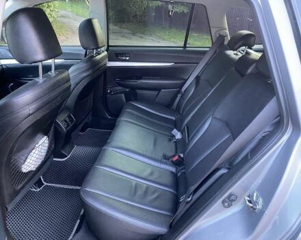 Серый Субару Аутбек, объемом двигателя 2.5 л и пробегом 170 тыс. км за 10500 $, фото 4 на Automoto.ua