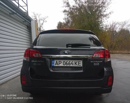 Сірий Субару Аутбек, об'ємом двигуна 2 л та пробігом 232 тис. км за 11000 $, фото 5 на Automoto.ua