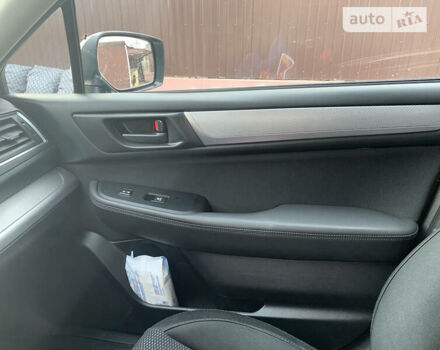 Субару Аутбек 2015 в Херсоне на Automoto.ua Серый Субару Аутбек, объемом двигателя 2.5 л и пробегом 225 тыс. км за 12900 $, фото 11 на Automoto.ua