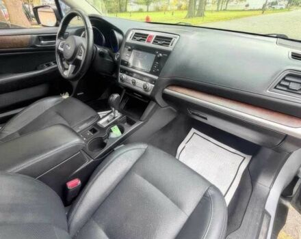 Серый Субару Аутбек, объемом двигателя 3.6 л и пробегом 73 тыс. км за 11000 $, фото 9 на Automoto.ua