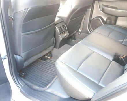 Серый Субару Аутбек, объемом двигателя 2.5 л и пробегом 107 тыс. км за 11500 $, фото 9 на Automoto.ua