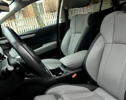 Серый Субару Аутбек, объемом двигателя 2.5 л и пробегом 103 тыс. км за 20600 $, фото 8 на Automoto.ua