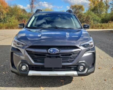 Сірий Субару Аутбек, об'ємом двигуна 2.5 л та пробігом 20 тис. км за 21000 $, фото 1 на Automoto.ua