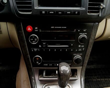 Серый Субару Аутбек, объемом двигателя 3 л и пробегом 270 тыс. км за 5500 $, фото 1 на Automoto.ua