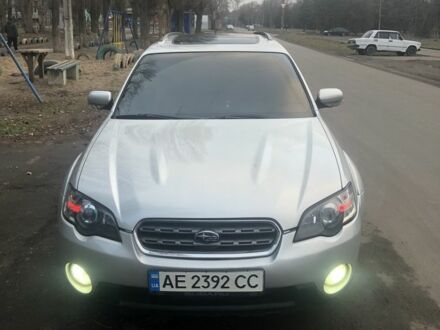 Сірий Субару Аутбек, об'ємом двигуна 2.5 л та пробігом 322 тис. км за 6700 $, фото 1 на Automoto.ua