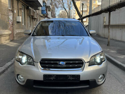 Сірий Субару Аутбек, об'ємом двигуна 2.5 л та пробігом 292 тис. км за 5699 $, фото 1 на Automoto.ua