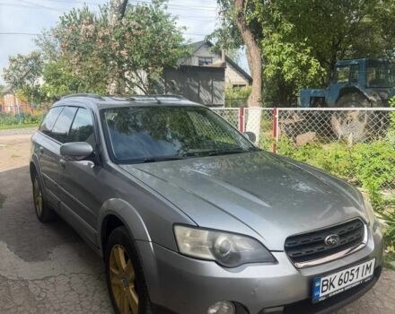 Серый Субару Аутбек, объемом двигателя 3 л и пробегом 375 тыс. км за 7500 $, фото 1 на Automoto.ua