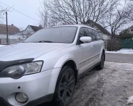 Сірий Субару Аутбек, об'ємом двигуна 3 л та пробігом 260 тис. км за 5800 $, фото 1 на Automoto.ua