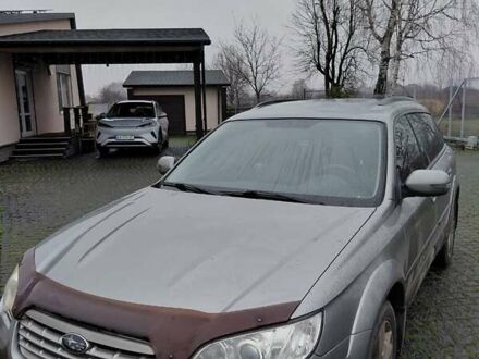 Сірий Субару Аутбек, об'ємом двигуна 2.5 л та пробігом 248 тис. км за 6500 $, фото 1 на Automoto.ua