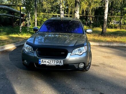 Серый Субару Аутбек, объемом двигателя 2.5 л и пробегом 318 тыс. км за 7300 $, фото 1 на Automoto.ua
