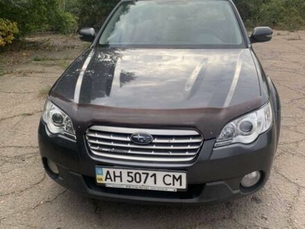 Серый Субару Аутбек, объемом двигателя 3 л и пробегом 245 тыс. км за 7500 $, фото 1 на Automoto.ua