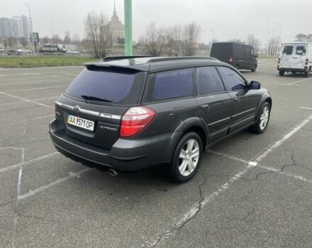 Серый Субару Аутбек, объемом двигателя 2.5 л и пробегом 350 тыс. км за 5900 $, фото 1 на Automoto.ua