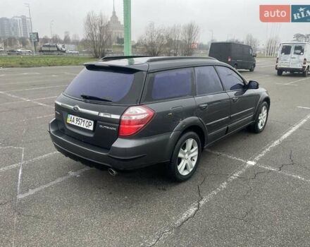 Сірий Субару Аутбек, об'ємом двигуна 2.5 л та пробігом 350 тис. км за 6500 $, фото 1 на Automoto.ua