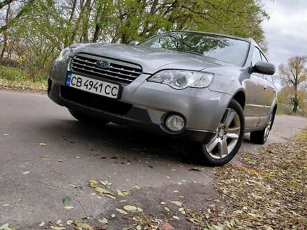 Серый Субару Аутбек, объемом двигателя 2.5 л и пробегом 300 тыс. км за 6300 $, фото 1 на Automoto.ua