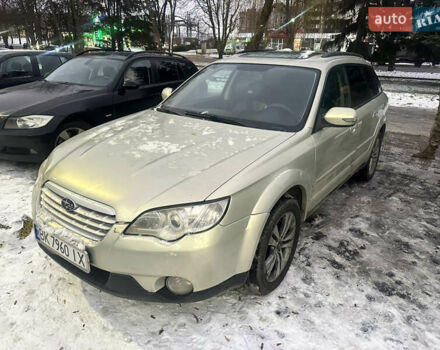 Сірий Субару Аутбек, об'ємом двигуна 2.5 л та пробігом 398 тис. км за 3999 $, фото 1 на Automoto.ua