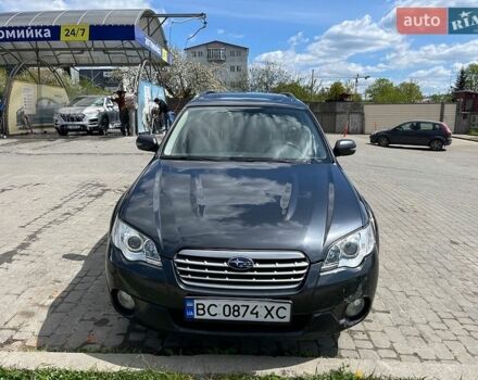Серый Субару Аутбек, объемом двигателя 3 л и пробегом 205 тыс. км за 7800 $, фото 1 на Automoto.ua