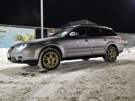 Сірий Субару Аутбек, об'ємом двигуна 2.5 л та пробігом 220 тис. км за 7500 $, фото 1 на Automoto.ua