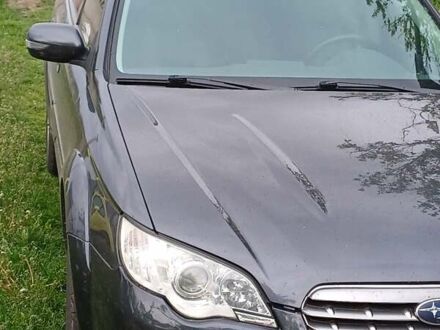 Субару Аутбек 2008 у Золотоноше на Automoto.ua Сірий Субару Аутбек, об'ємом двигуна 2.46 л та пробігом 207 тис. км за 7300 $, фото 1 на Automoto.ua