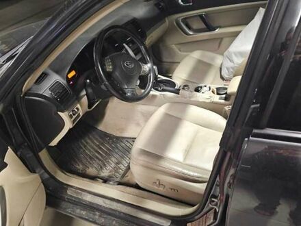 Субару Аутбек 2008 в Львове на Automoto.ua Серый Субару Аутбек, объемом двигателя 3 л и пробегом 180 тыс. км за 8000 $, фото 1 на Automoto.ua