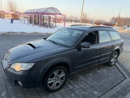 Серый Субару Аутбек, объемом двигателя 2 л и пробегом 303 тыс. км за 3500 $, фото 1 на Automoto.ua