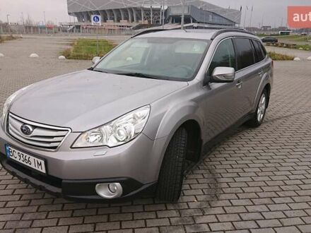 Серый Субару Аутбек, объемом двигателя 2.46 л и пробегом 250 тыс. км за 8100 $, фото 1 на Automoto.ua