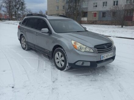 Серый Субару Аутбек, объемом двигателя 2.5 л и пробегом 270 тыс. км за 8700 $, фото 1 на Automoto.ua