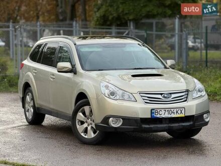 Субару Аутбек 2010 в Львове на Automoto.ua Серый Субару Аутбек, объемом двигателя 2 л и пробегом 162 тыс. км за 11000 $, фото 1 на Automoto.ua