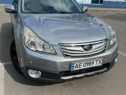 Субару Аутбек 2010 в Кривом Роге на Automoto.ua Серый Субару Аутбек, объемом двигателя 2.46 л и пробегом 239 тыс. км за 11221 $, фото 1 на Automoto.ua