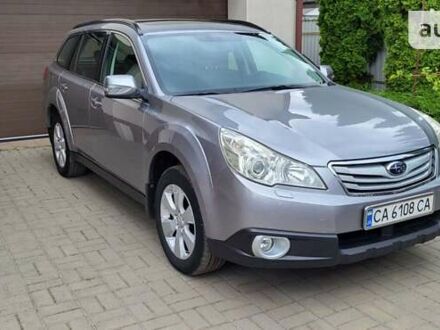 Субару Аутбек 2010 у Черкасах на Automoto.ua Сірий Субару Аутбек, об'ємом двигуна 2.5 л та пробігом 297 тис. км за 10000 $, фото 1 на Automoto.ua