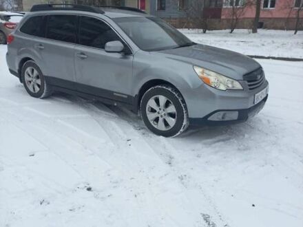 Серый Субару Аутбек, объемом двигателя 2.46 л и пробегом 270 тыс. км за 8600 $, фото 1 на Automoto.ua