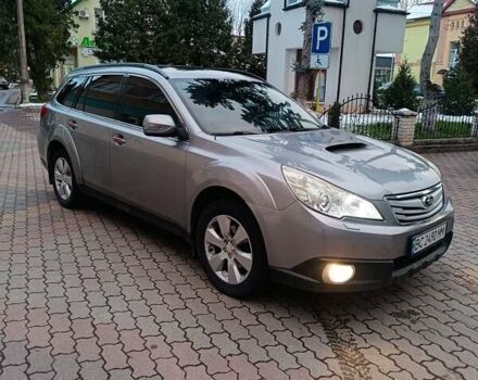 Серый Субару Аутбек, объемом двигателя 2 л и пробегом 221 тыс. км за 7999 $, фото 1 на Automoto.ua