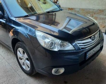 Серый Субару Аутбек, объемом двигателя 2.46 л и пробегом 194 тыс. км за 8500 $, фото 1 на Automoto.ua